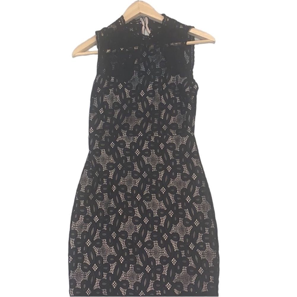 🖤 Forever 21 Black Lace Dress - Size Small